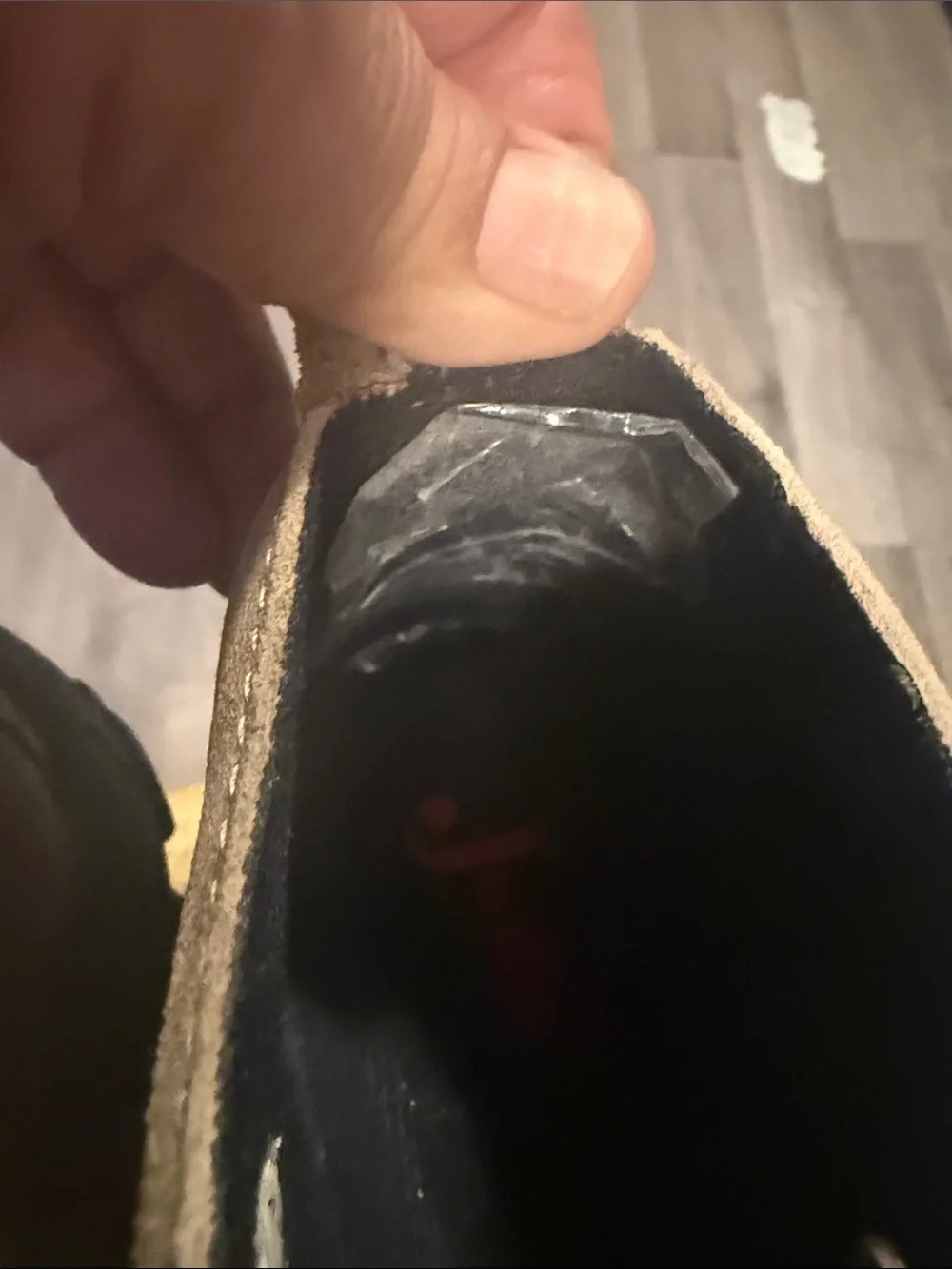 Justin Boots Men's Tan Suede Chukka Boots